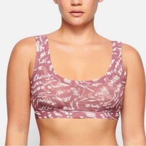 SKIMS Set Bra and Summer Mesh Mid Thigh Short RASPBERRY SWIRL Small NWY